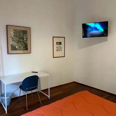 Nuovo Mercato Corso Cavour 게스트하우스 3*